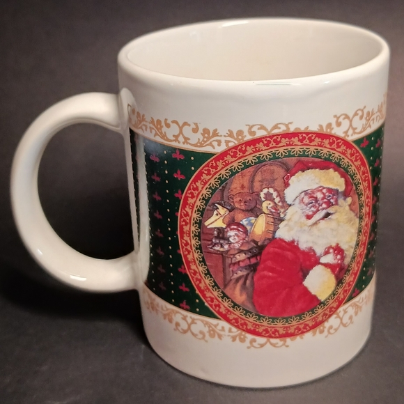 1991 Vintage Christmas Santa Claus With Toy Bag Coffee Mugs, set of 2 - Picture 2 of 6